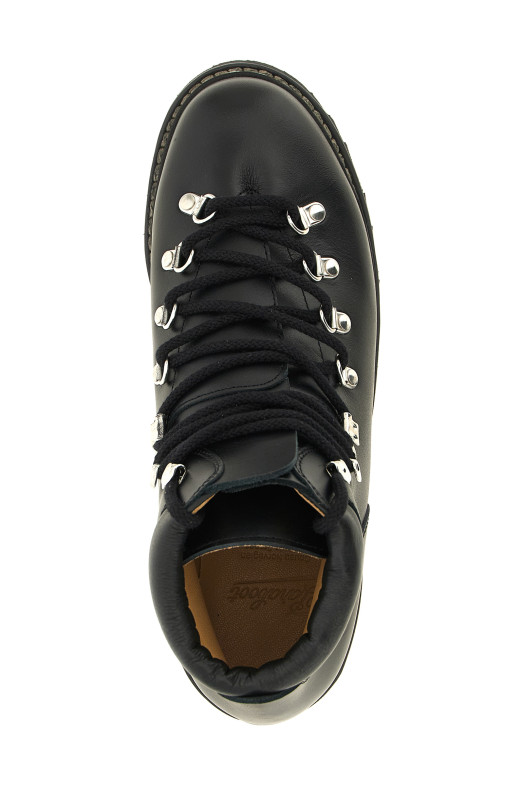 'Avoriaz' ankle boots Black