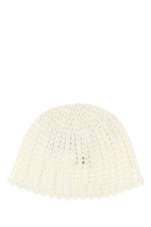 White crochet Andalusia beanie hat THE GARMENT (22574)