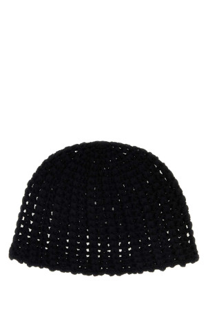 Black crochet Andalusia beanie hat THE GARMENT (22574)