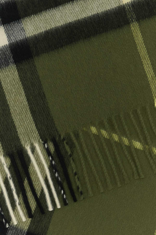 Embroidered cashmere scarf BURBERRY (8112646)
