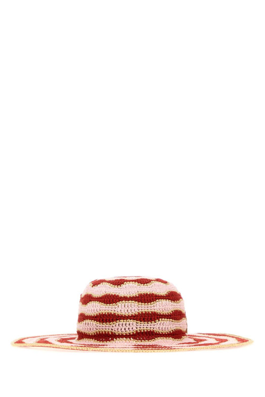 Вышитая вязаная шапка FENDI (FXQ173B13Y)