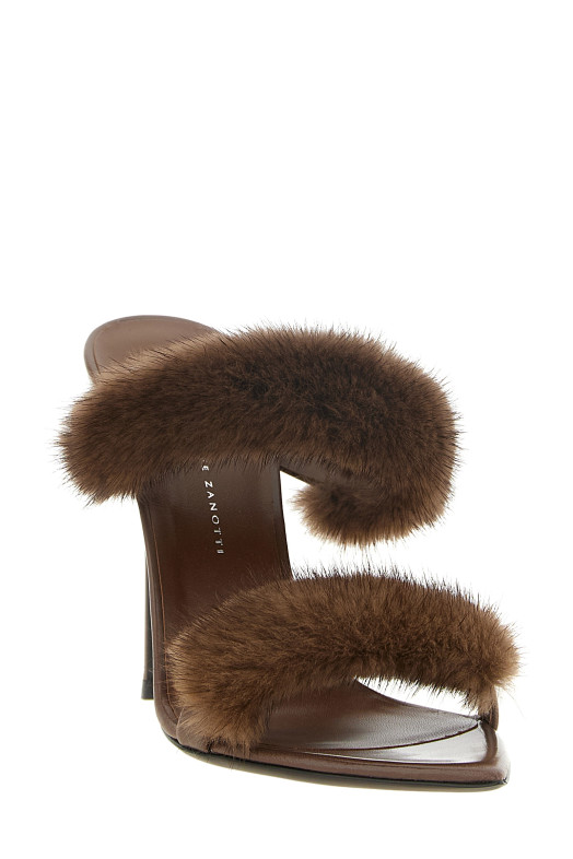 'Intriigo' mules Brown