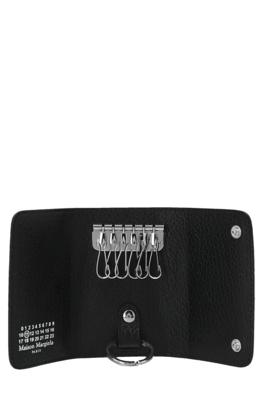 'Stitching’ keyring Black