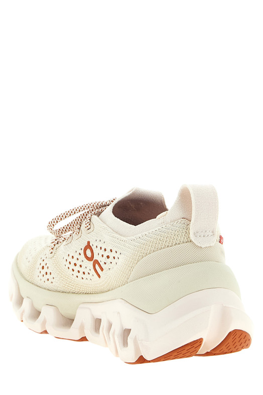 'Cloud X Tempo' sneakers   White