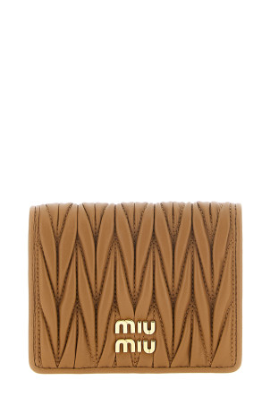 Небольшой кошелек из кожи наппа с мателассе, коричневый MIU MIU 5MV204AFPPF098L