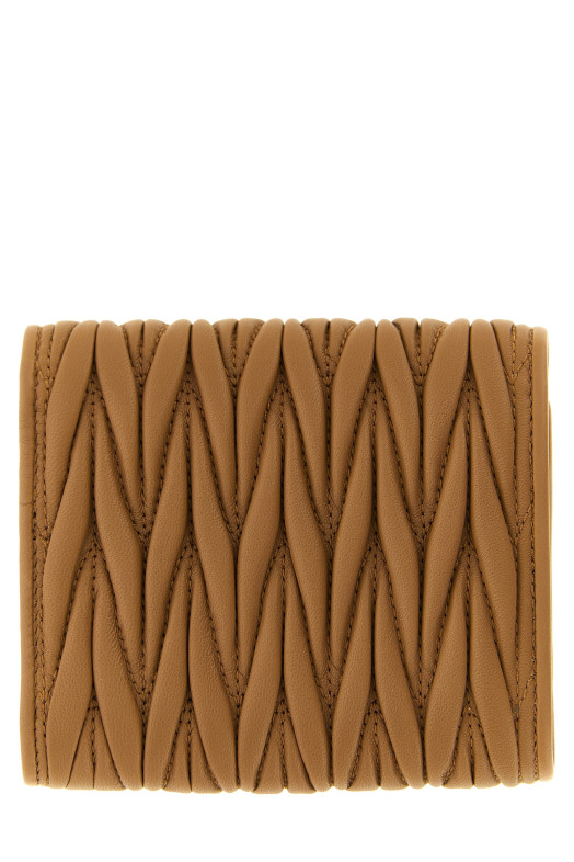 Small matelassé nappa wallet Brown