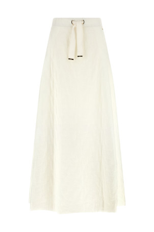 A-line skirt White