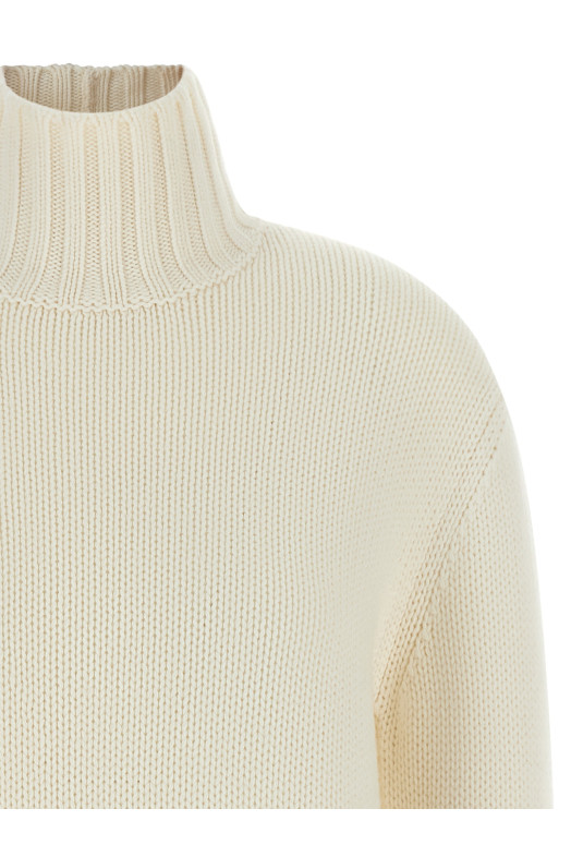 Platinum yarn sweater White