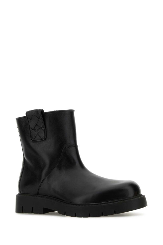 Black leather Haddock ankle boots Black BOTTEGA VENETA (816624V54W0)