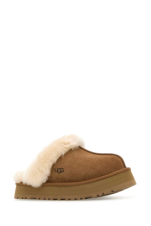 Тапочки UGG из замши цвета «верблюжий» модели «Disquette» (1122550)