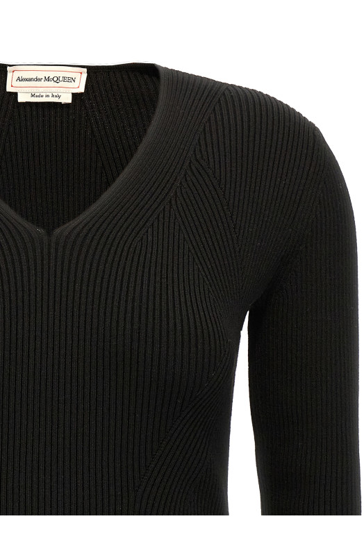 Свитерок с вырезом Черный (768602Q1A651000) Свитерок с вырезом Черный (768602Q1A651000)