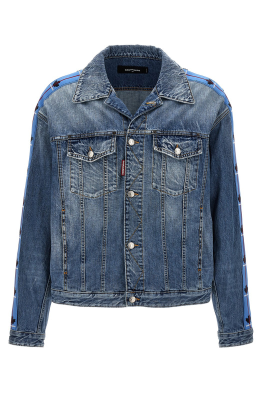 Джинсова куртка DSQUARED2 'Dan' світло-блакитного кольору (S74AM1466S30309470) Джинсова куртка DSQUARED2 'Dan' світло-блакитного кольору (S74AM1466S30309470)