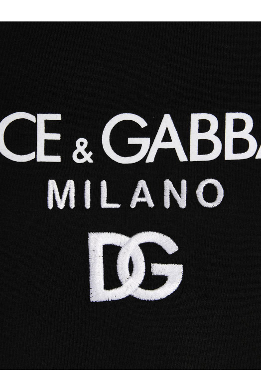 Футболка «DG Essential» черная DOLCE & GABBANA (G8PD7ZG7B9XN0000)