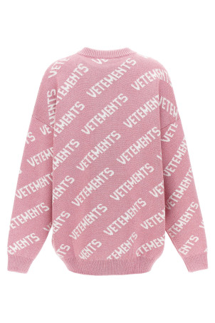 Свитер с монограммой из люрекса Розовый VETEMENTS (UE54KN220PBABYPINKWHITE)