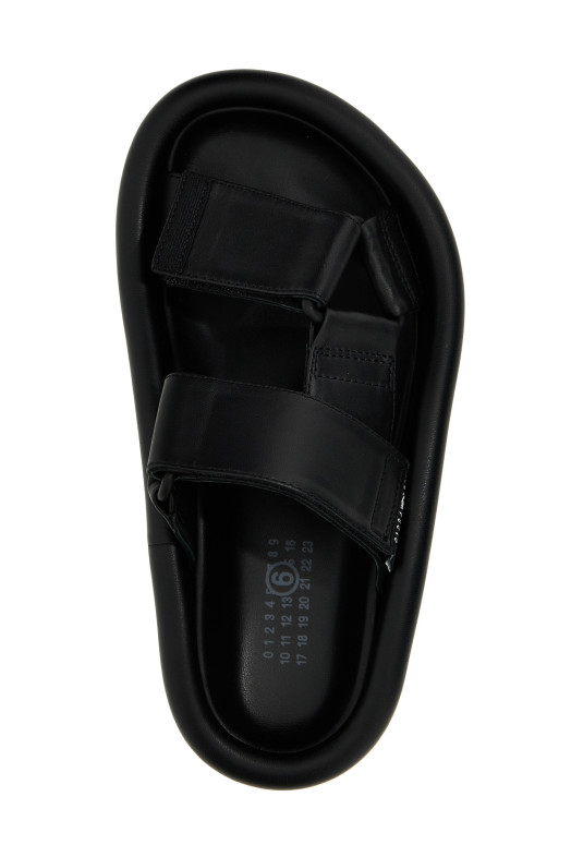 Шкіряні сандалі Чорні MM6 MAISON MARGIELA (S59WP0206P6383T8013) Шкіряні сандалі Чорні MM6 MAISON MARGIELA (S59WP0206P6383T8013)