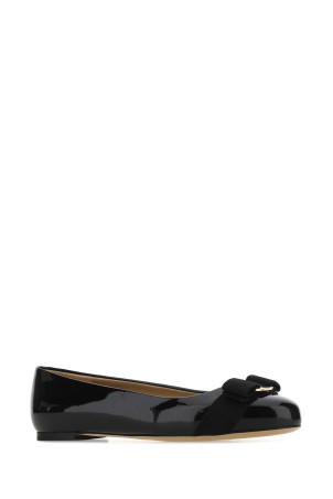 Черные кожаные балетки Varina Черные SALVATORE FERRAGAMO (01A1815745561C) Черные кожаные балетки Varina Черные SALVATORE FERRAGAMO (01A1815745561C)