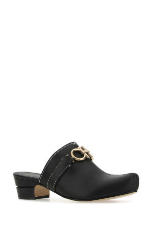 Черные кожаные туфли-муле Phobos Черный SALVATORE FERRAGAMO (01D4367525321C) Черные кожаные туфли-муле Phobos Черный SALVATORE FERRAGAMO (01D4367525321C)