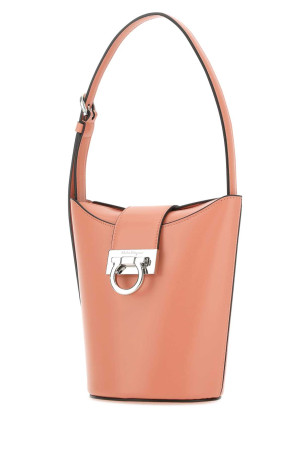 Pastel light blue leather bucket bag Coral SALVATORE FERRAGAMO (211194758124) Pastel light blue leather bucket bag Coral SALVATORE FERRAGAMO (211194758124)