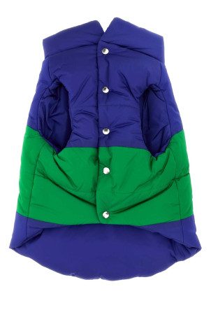 Двухцветная куртка для собак Moncler Poldo Dog Couture MONCLER GENIUS (3G0000454155) Двухцветная куртка для собак Moncler Poldo Dog Couture MONCLER GENIUS (3G0000454155)