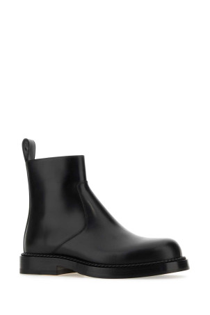 Черные кожаные ботильоны Strut Черный BOTTEGA VENETA (754569V2WX0) Черные кожаные ботильоны Strut Черный BOTTEGA VENETA (754569V2WX0)