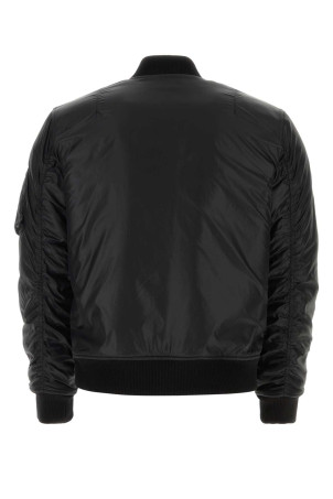 Черная нейлоновая куртка-бомбер SAINT LAURENT (780904Y989L) Черная нейлоновая куртка-бомбер SAINT LAURENT (780904Y989L)