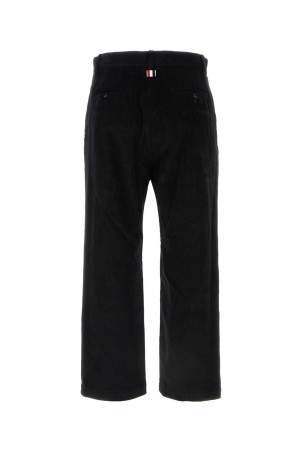 Чорні вельветові штани THOM BROWNE (MTU320UF0220) Чорні вельветові штани THOM BROWNE (MTU320UF0220)