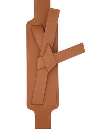Коричневый кожаный ремень Gate бежевого цвета LOEWE (S818Y21L04) Коричневый кожаный ремень Gate бежевого цвета LOEWE (S818Y21L04)