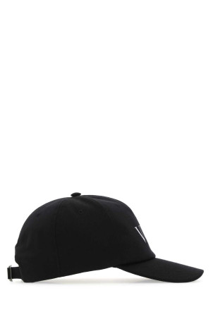 Black cotton baseball cap VALENTINO GARAVANI (XY0HDA10TNQ) Black cotton baseball cap VALENTINO GARAVANI (XY0HDA10TNQ)