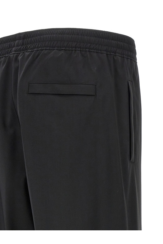 Логотип на брючинах Black GIVENCHY (BM51FJ1558001) Логотип на брючинах Black GIVENCHY (BM51FJ1558001)