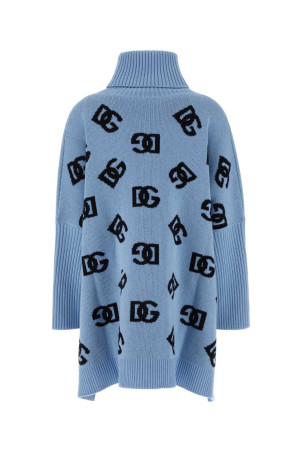 Embroidered wool poncho DOLCE & GABBANA (FXV08TJCVZM) Embroidered wool poncho DOLCE & GABBANA (FXV08TJCVZM)