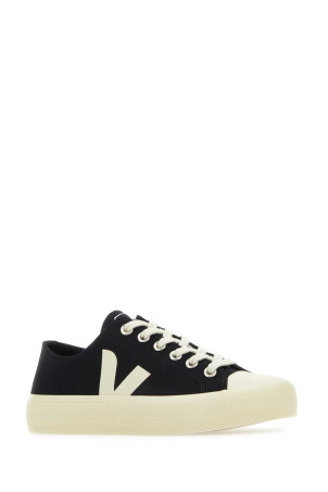 Black canvas Wata II sneakers Black VEJA (PL0101397) Black canvas Wata II sneakers Black VEJA (PL0101397)