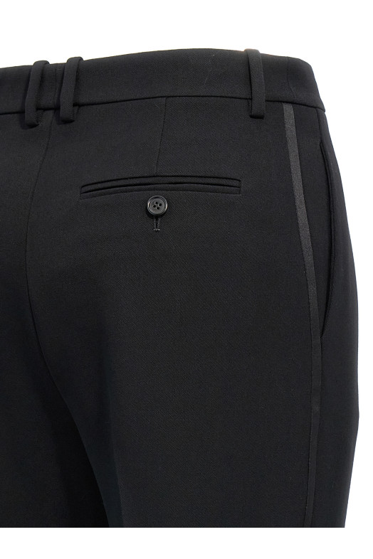 Штани-смокінг Чорні SAINT LAURENT (798935Y7E631000) Штани-смокінг Чорні SAINT LAURENT (798935Y7E631000)