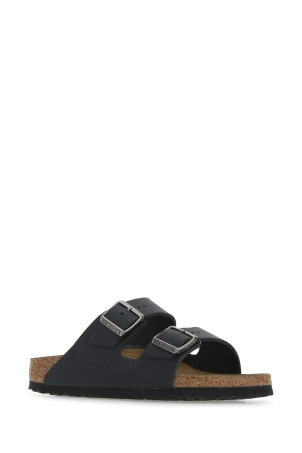 Черные кожаные тапочки Arizona Черные BIRKENSTOCK (552113) Черные кожаные тапочки Arizona Черные BIRKENSTOCK (552113)