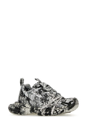 Кроссовки BALENCIAGA из печатной сетки и резины, размер 3XL (734734W2RG3) Кроссовки BALENCIAGA из печатной сетки и резины, размер 3XL (734734W2RG3)