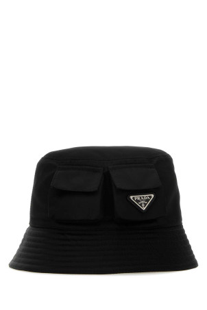 Чорна капелюх-ковпак з нейлону Black PRADA (2HC3502DMI) Чорна капелюх-ковпак з нейлону Black PRADA (2HC3502DMI)