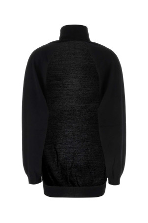 Черный шерстяной свитер Black MOSCHINO (J09165401) Черный шерстяной свитер Black MOSCHINO (J09165401)