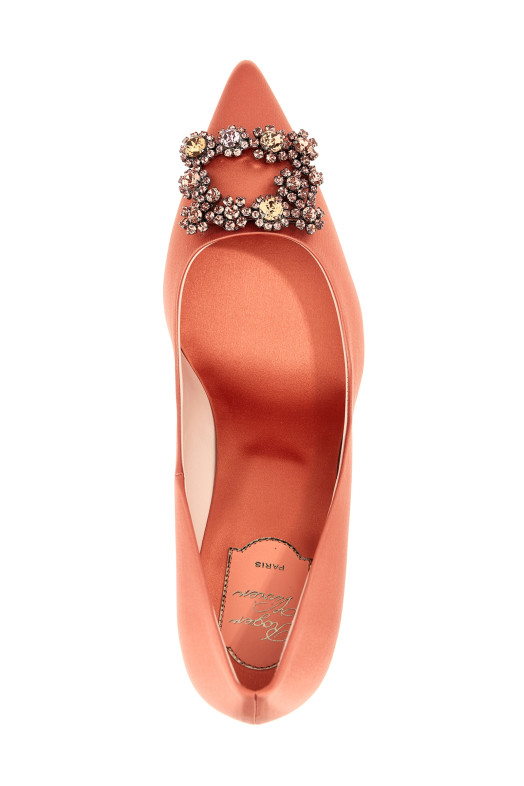 'Efflorescence' pumps Pink